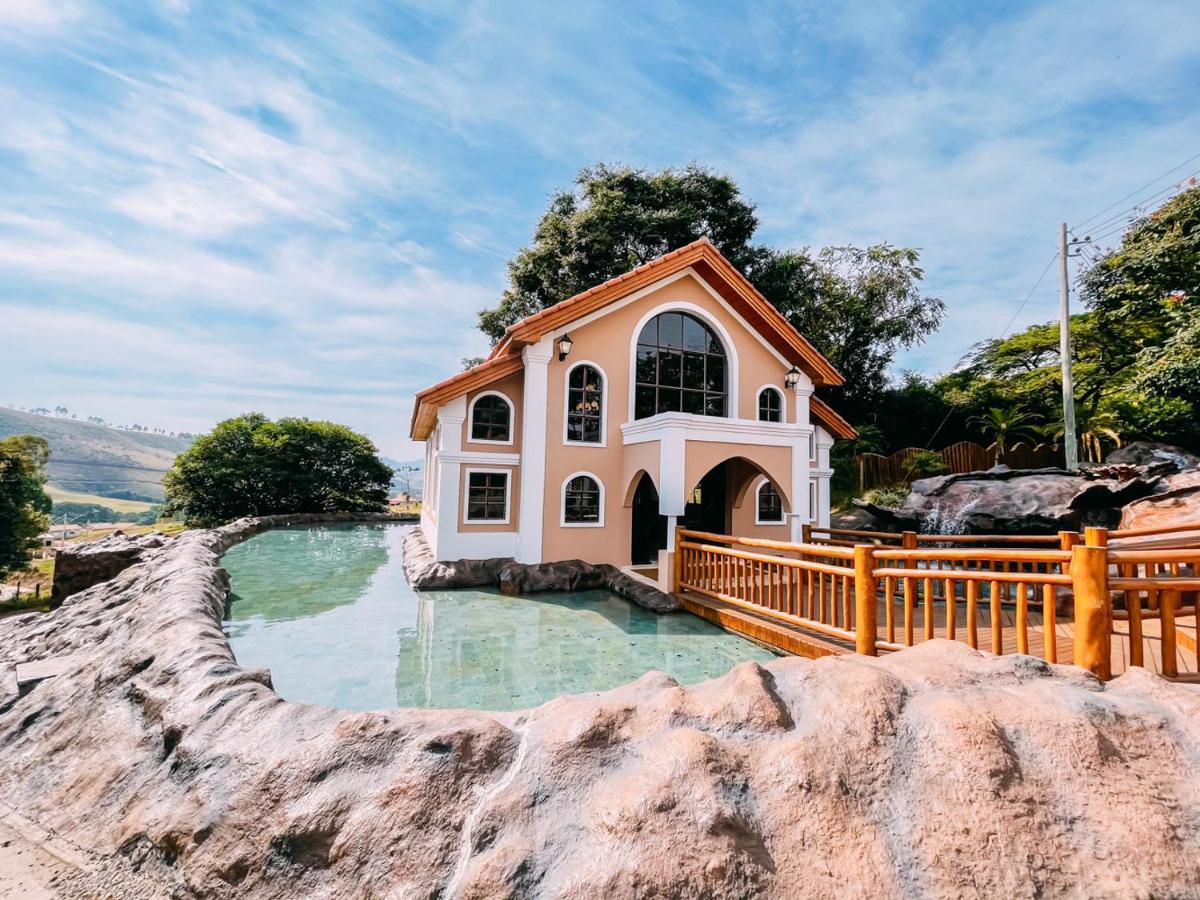 Hotel Fazenda Vale Da Mantiqueira Virgínia Exteriör bild